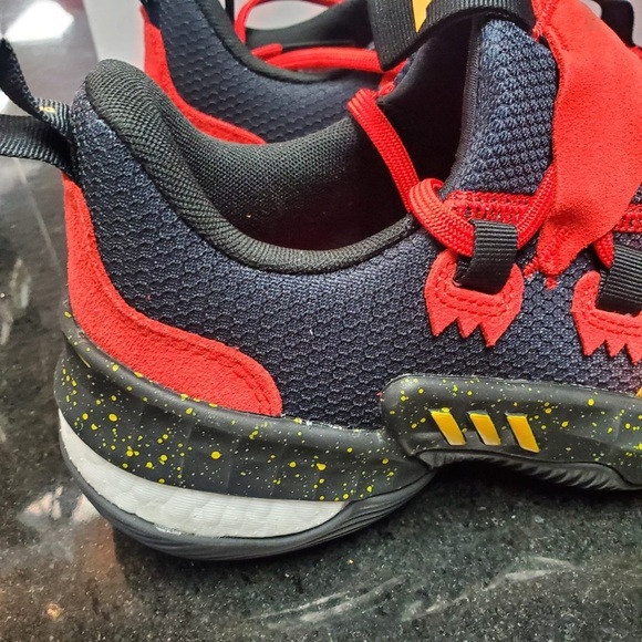 Sz Various Trae Young adidas team colors main image 5
